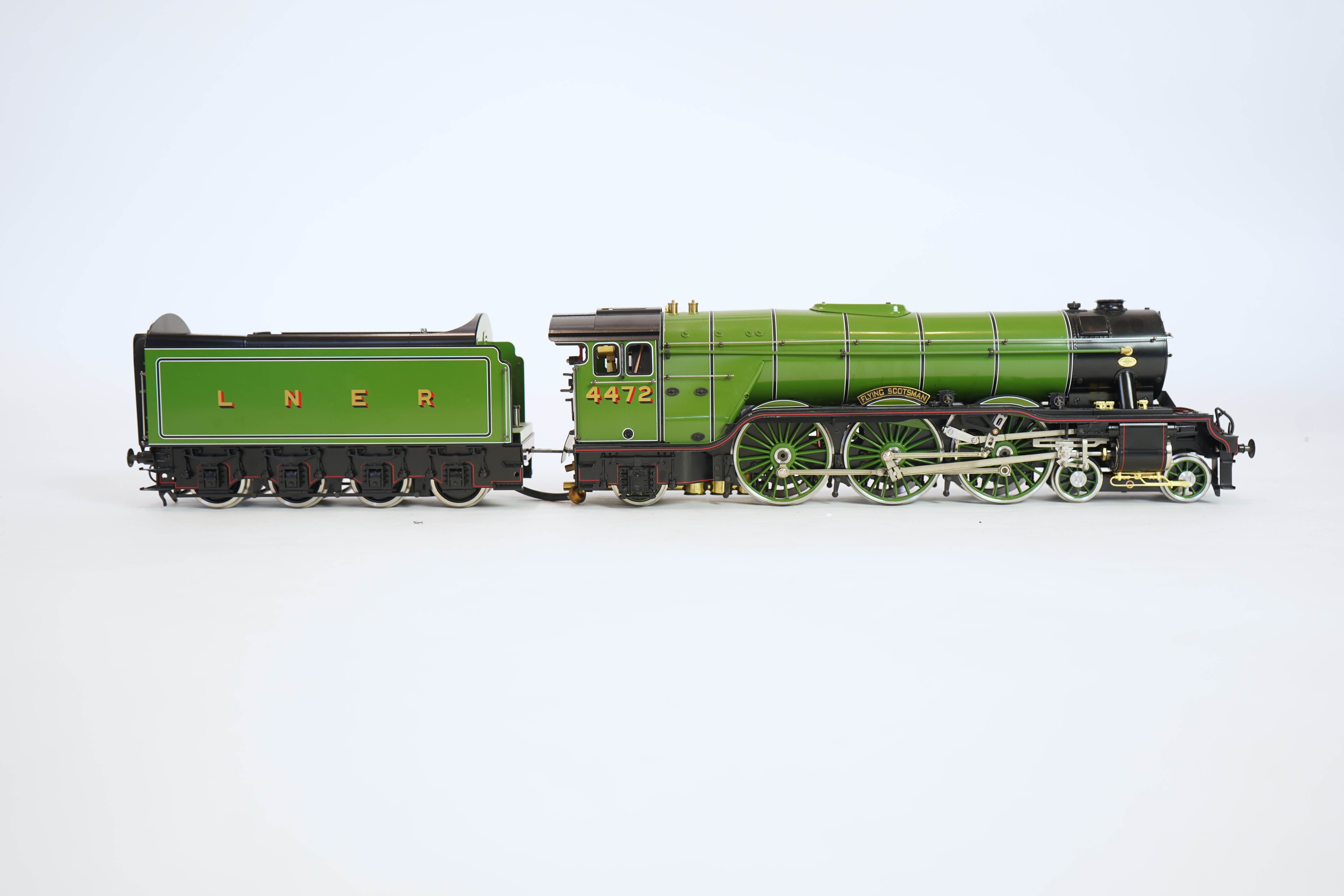 A Gauge One Aster Hobbies live steam LNER Class A3, 4-6-2 tender locomotive, Flying Scotsman 4472, the factory ‘Built Up’ version, spirit fired working three cylinder motion, with assembly instructions, operating instruc